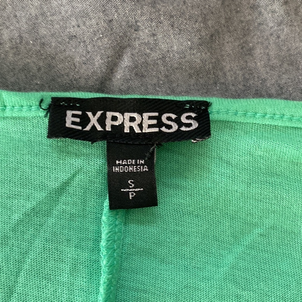 Express pull over top - Picture 3 of 5